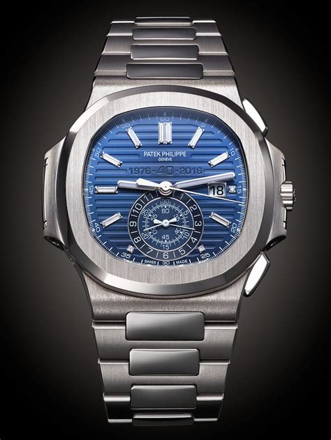 giá patek philippe nautilus|Patek Philippe Nautilus geneve.